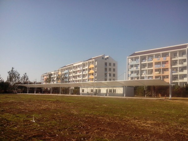 山東輕工業學院學院高爾夫發球臺 